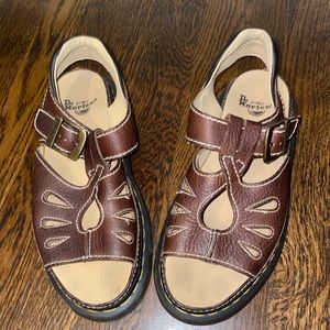 Vintage Dr. Martens Rare Brown Leather Sandals Size 8